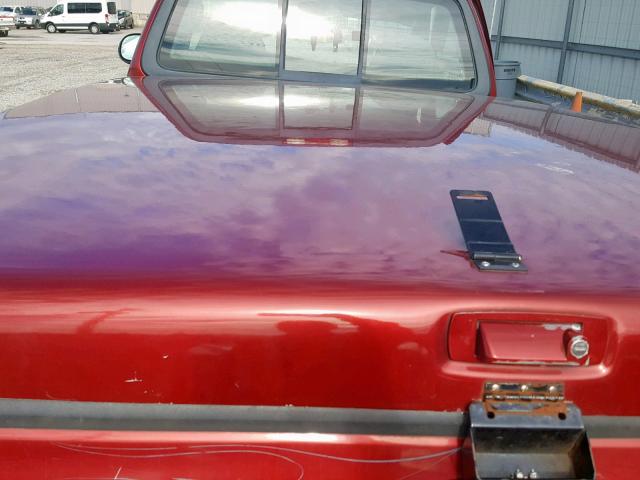 1FTRF17252NC05550 - 2002 FORD F150 MAROON photo 6