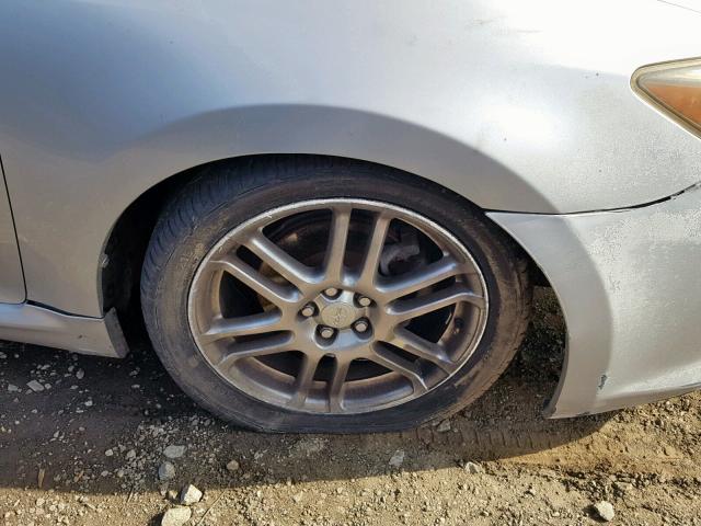 JTKDE177850007497 - 2005 TOYOTA SCION TC Gümüş foto 9