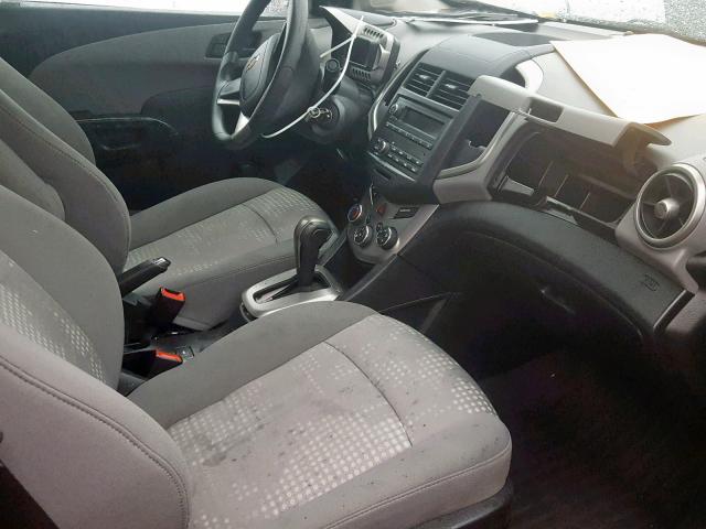 1G1JA5SG0G4174607 - 2016 CHEVROLET SONIC LS 灰色 照片 5