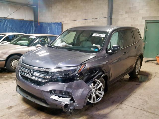 5FNYF6H1XJB067824 - 2018 HONDA PILOT LX GRAY photo 2