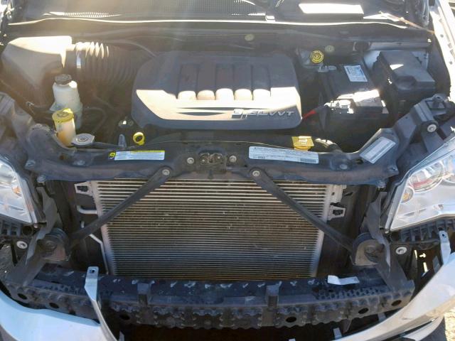 2C4RDGCG4CR204520 - 2012 DODGE GRAND CARA 银色 照片 7