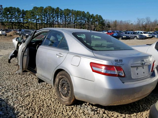 4T1BF3EK0AU055606 - 2010 TOYOTA CAMRY BASE 银色 照片 3