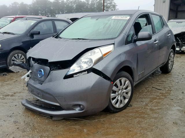 1N4AZ0CP0FC319186 - 2015 NISSAN LEAF S GRAY photo 2