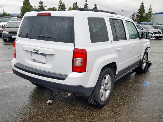 1C4NJPBAXFD209054 - 2015 JEEP PATRIOT SP WHITE photo 4