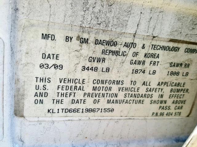 KL1TD66E19B671550 - 2009 CHEVROLET AVEO LS WHITE photo 10