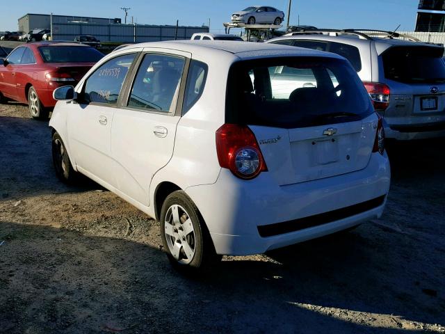 KL1TD66E19B671550 - 2009 CHEVROLET AVEO LS WHITE photo 3