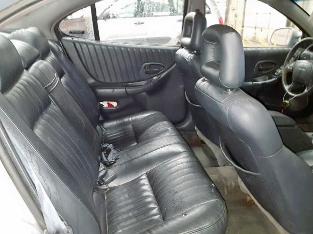1G2WP5214WF240669 - 1998 PONTIAC GRAND PRIX SILVER photo 6