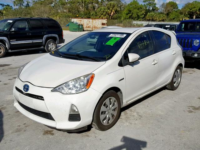 JTDKDTB31E1078777 - 2014 TOYOTA PRIUS C Ağ foto 2