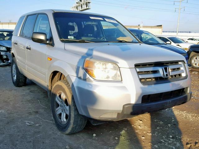 5FNYF181X6B006435 - 2006 HONDA PILOT LX SILVER photo 1