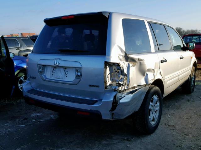 5FNYF181X6B006435 - 2006 HONDA PILOT LX SILVER photo 4