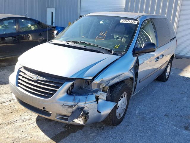 1C4GP45RX5B301010 - 2005 CHRYSLER TOWN & COU ლურჯი ფოტო 2