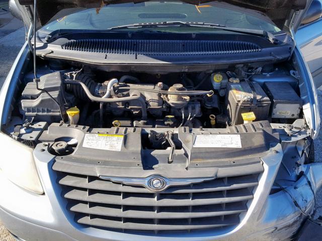 1C4GP45RX5B301010 - 2005 CHRYSLER TOWN & COU ლურჯი ფოტო 7