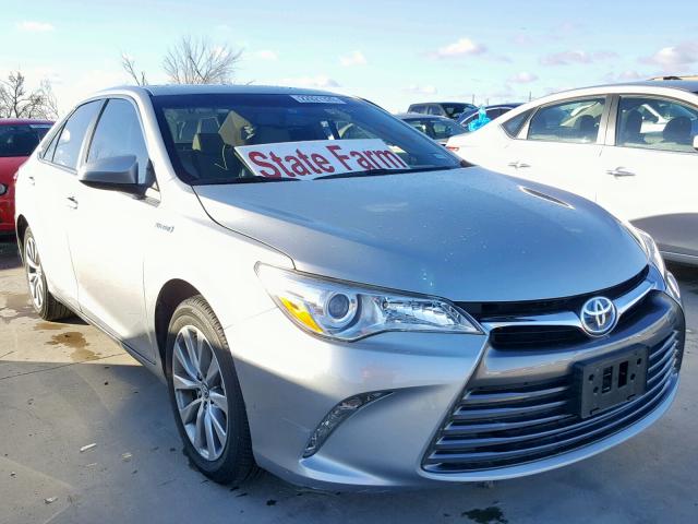 4T1BD1FK0FU174921 - 2015 TOYOTA CAMRY HYBR SILVER photo 1