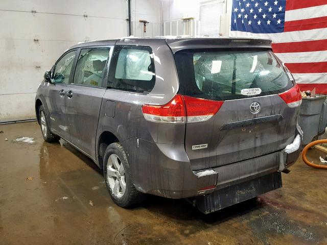 5TDZK3DC6ES481559 - 2014 TOYOTA SIENNA BAS GRAY photo 3