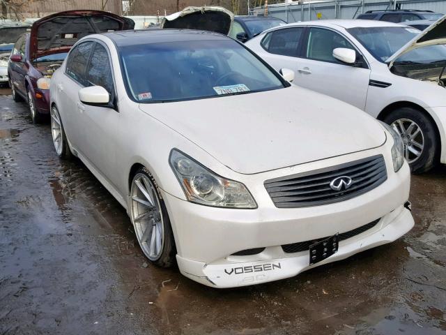 JNKCV61F89M353871 - 2009 INFINITI G37 WHITE photo 1