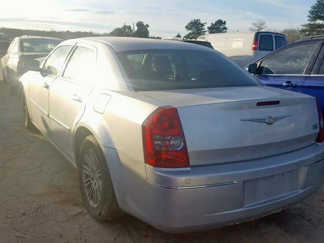 2C3KA53V69H602490 - 2009 CHRYSLER 300 TOURIN SILVER photo 3