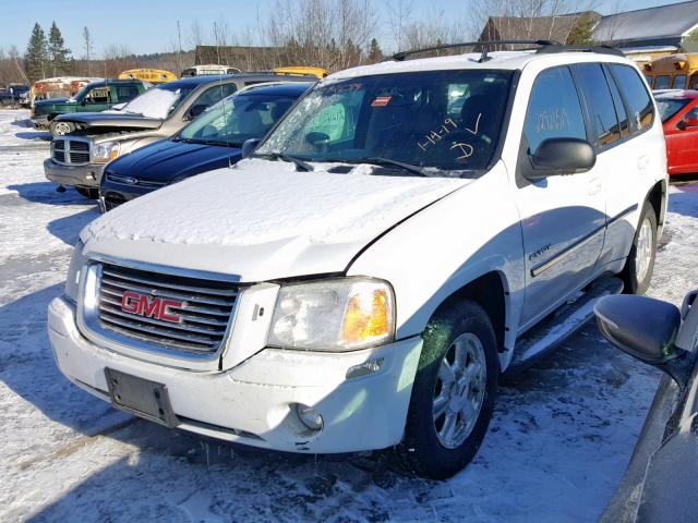 1GKDT13S562130000 - 2006 GMC ENVOY WHITE photo 2