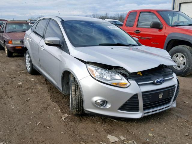 1FAHP3F21CL342090 - 2012 FORD FOCUS SE SILVER photo 1