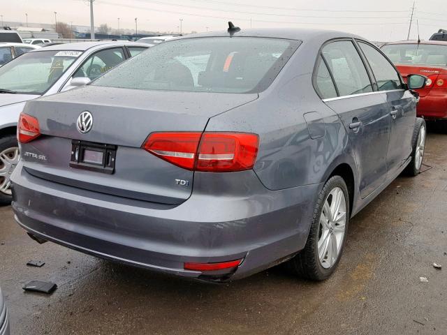 3VWLA7AJ7FM323099 - 2015 VOLKSWAGEN JETTA TDI GRAY photo 4