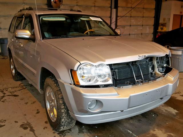 1J8HR68266C120578 - 2006 JEEP GRAND CHER SILVER photo 1