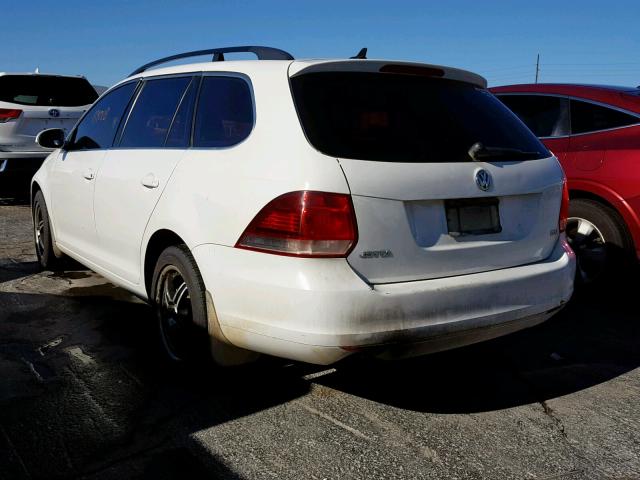 3VWPL7AJ4AM639015 - 2010 VOLKSWAGEN JETTA TDI WHITE photo 3