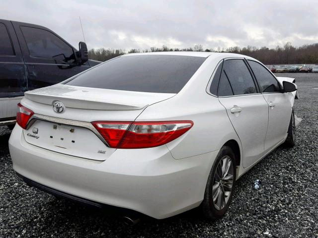 4T1BF1FK3FU072443 - 2015 TOYOTA CAMRY LE WHITE photo 4