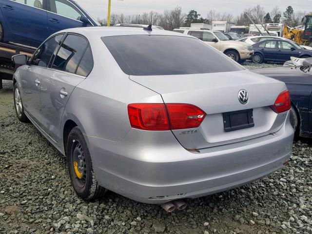 3VWLL7AJ2EM391447 - 2014 VOLKSWAGEN JETTA TDI SILVER photo 3