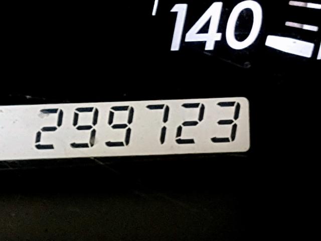 4T1BE32K95U619766 - 2005 TOYOTA CAMRY LE 银色 照片 8