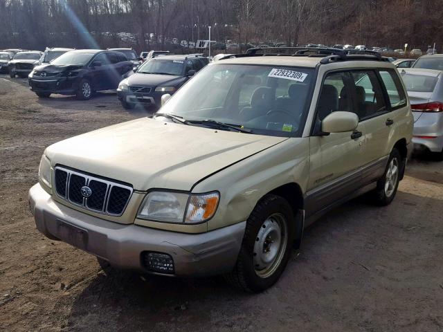 JF1SF65502H729785 - 2002 SUBARU FORESTER S ოქროსფერი ფოტო 2