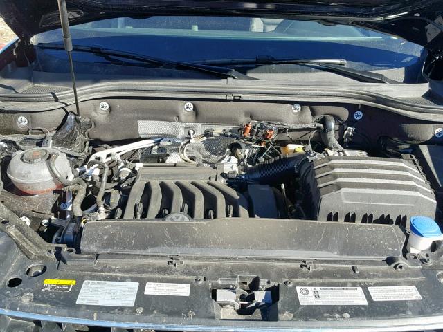1V2LR2CA4JC587014 - 2018 VOLKSWAGEN ATLAS SE BLACK photo 7