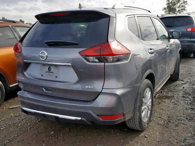 KNMAT2MT8JP525005 - 2018 NISSAN ROGUE S ნაცრისფერი ფოტო 4