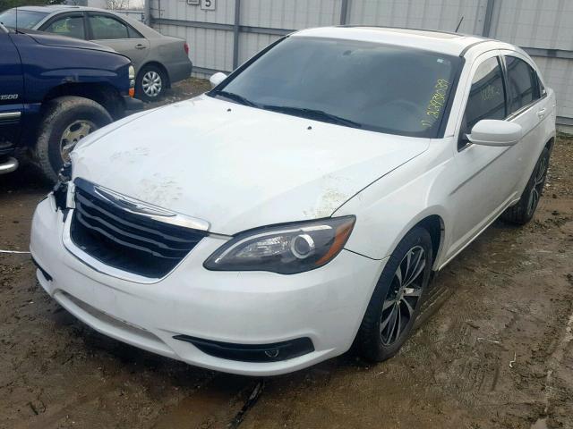 1C3CCBBG9CN296979 - 2012 CHRYSLER 200 TOURIN WHITE photo 2