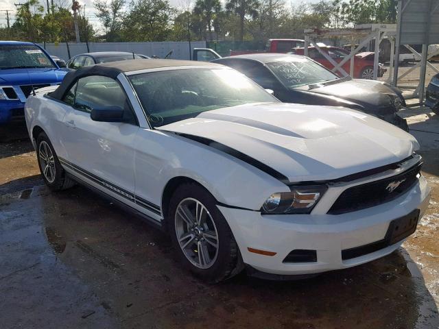 1ZVBP8ENXA5110272 - 2010 FORD MUSTANG WHITE photo 1