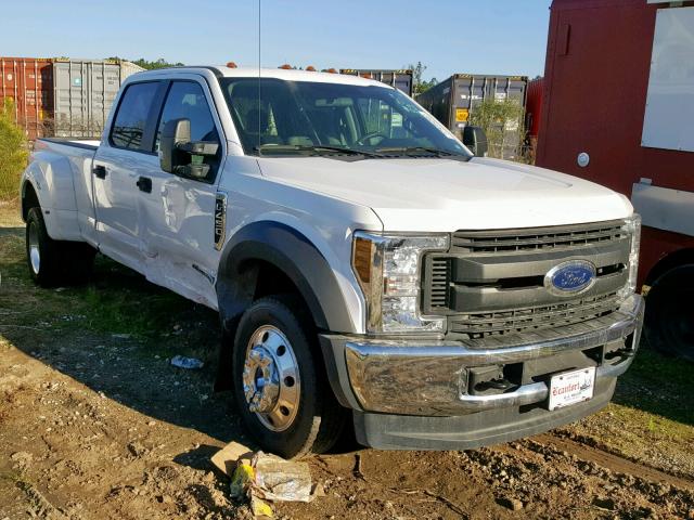 1FT8W4DT8JEB46678 - 2018 FORD F450 SUPER თეთრი ფოტო 1