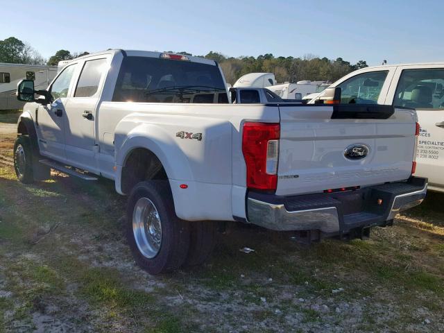 1FT8W4DT8JEB46678 - 2018 FORD F450 SUPER თეთრი ფოტო 3