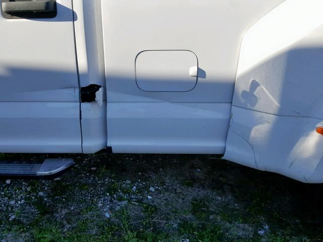 1FT8W4DT8JEB46678 - 2018 FORD F450 SUPER თეთრი ფოტო 9