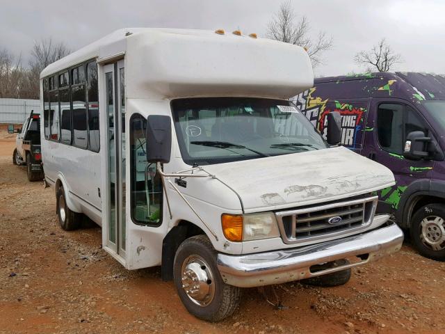 1FDXE45P05HA06320 - 2005 FORD 4500 WHITE photo 1