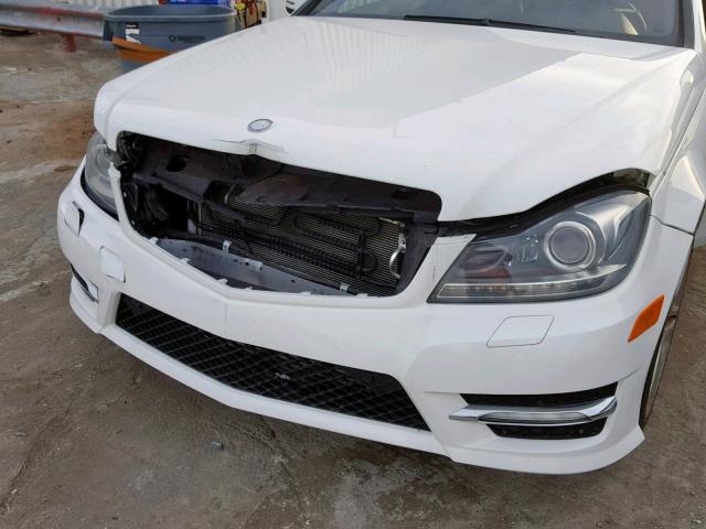 WDDGJ4HB5DF966913 - 2013 MERCEDES-BENZ C 250 WHITE photo 9