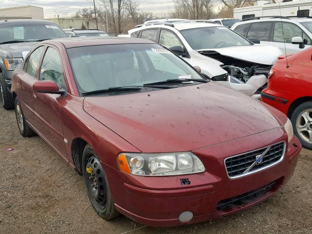 YV1RS592152478176 - 2005 VOLVO S60 2.5T RED photo 1