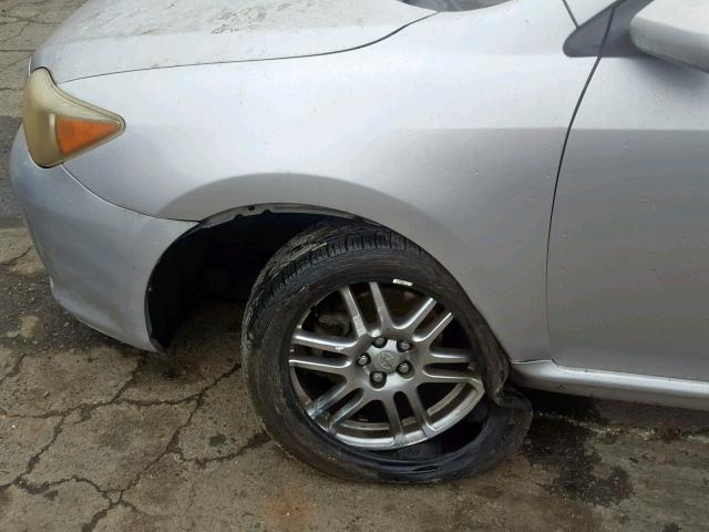 JTKDE177X60130171 - 2006 TOYOTA SCION TC Gümüş foto 9