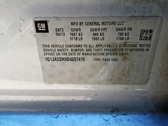 1G1JA5SH9D4207415 - 2013 CHEVROLET SONIC LS SILVER photo 10
