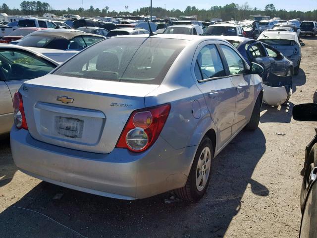 1G1JA5SH9D4207415 - 2013 CHEVROLET SONIC LS SILVER photo 4