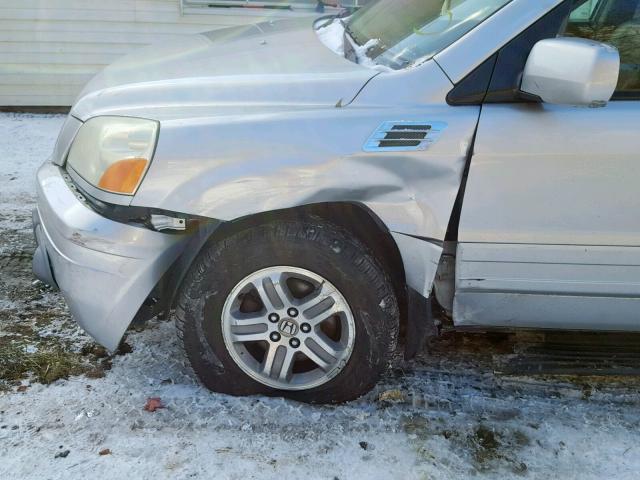 2HKYF18705H546512 - 2005 HONDA PILOT EXL SILVER photo 9