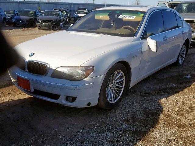 WBAHN83547DT65565 - 2007 BMW 750 WHITE photo 2