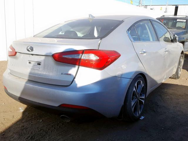 KNAFZ4A86E5057774 - 2014 KIA FORTE EX 银色 照片 4