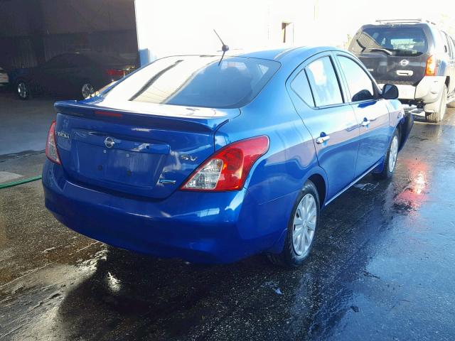 3N1CN7AP3EL836630 - 2014 NISSAN VERSA BLUE photo 4