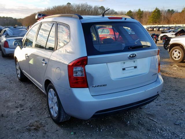 KNAFG526287182983 - 2008 KIA RONDO LX SILVER photo 3