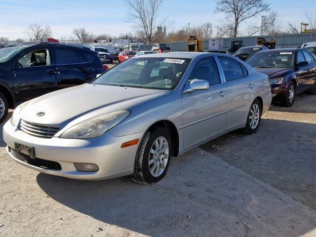 JTHBA30G145012511 - 2004 LEXUS ES 330 SILVER photo 2