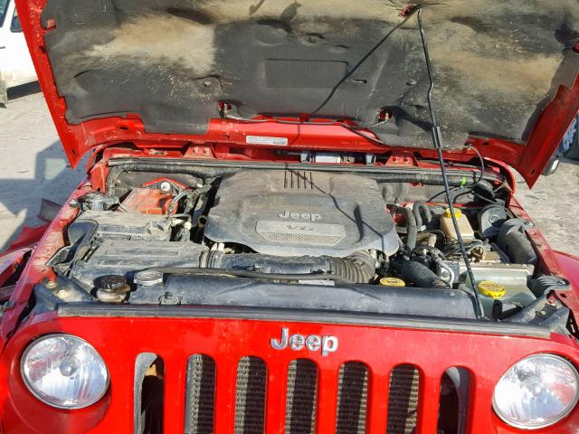 1C4AJWBG9EL325363 - 2014 JEEP WRANGLER S RED photo 7