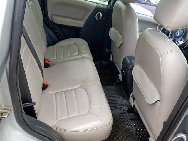 1J4GL58K32W234104 - 2002 JEEP LIBERTY LI SILVER photo 6